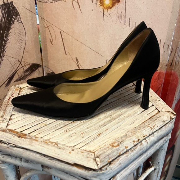 Anne Klein heels/pumps - Picture 3 of 10